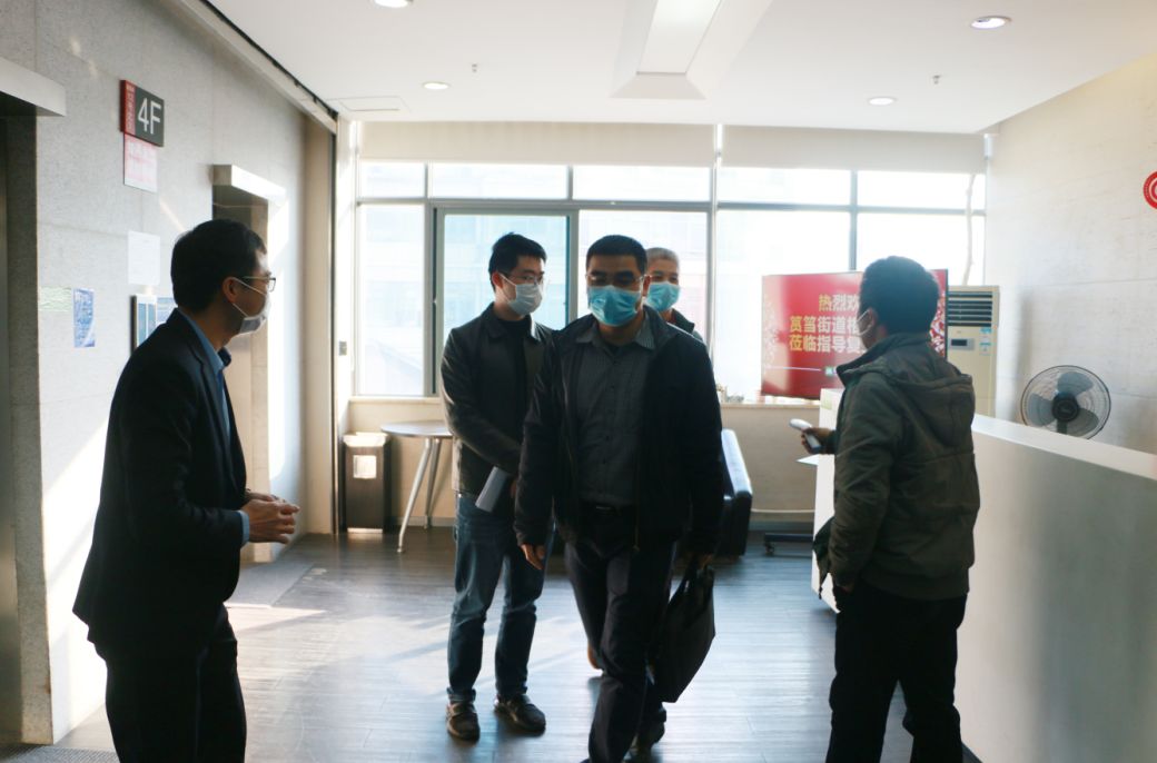 多志成城，携手抗疫 | 筼筜街路主任苏克一行光临jbo竞博领导复工情况